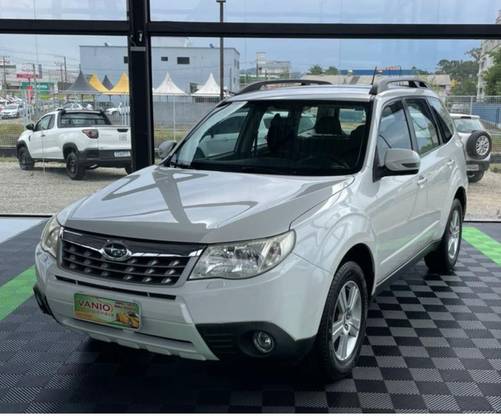 SUBARU FORESTER 2.0 LX 4X4 16V GASOLINA 4P AUTOMÁTICO SUBARU FORESTER 2.0 LX 4X4 16V GASOLINA 4P AUTOMÁTICO